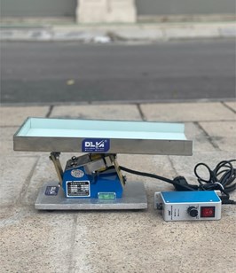 Máy rung xác định hàm lượng hạt thuỷ tinh của sơn